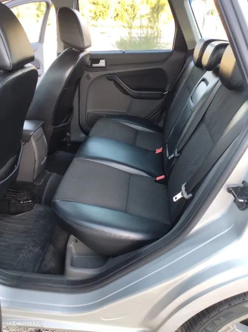 Ford Focus SW 1.6 TDCi Titanium 17 - 17