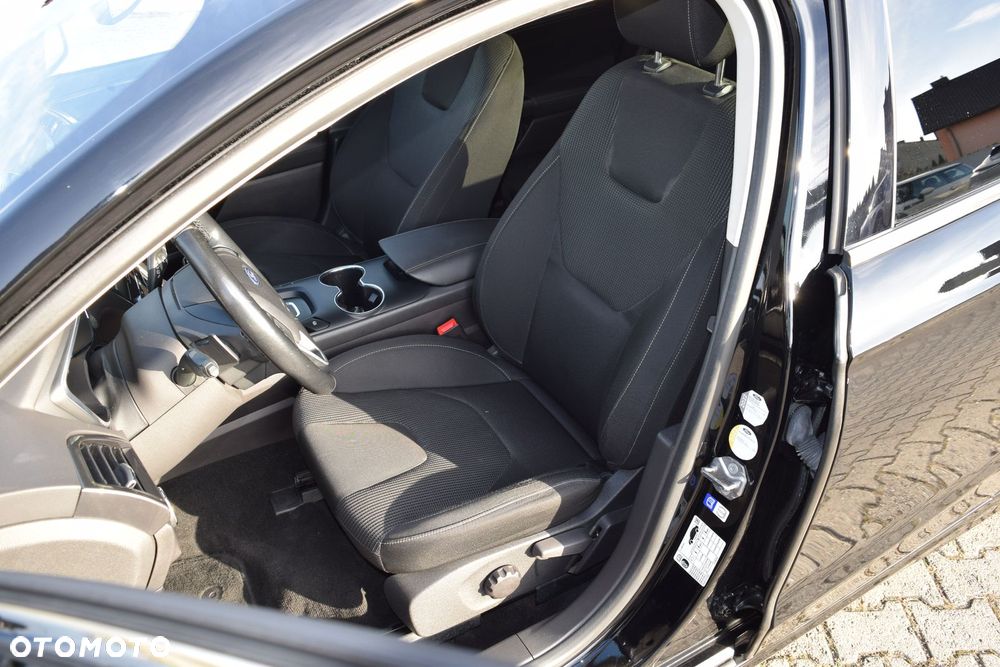 Ford Mondeo 2.0 EcoBlue Titanium - 17