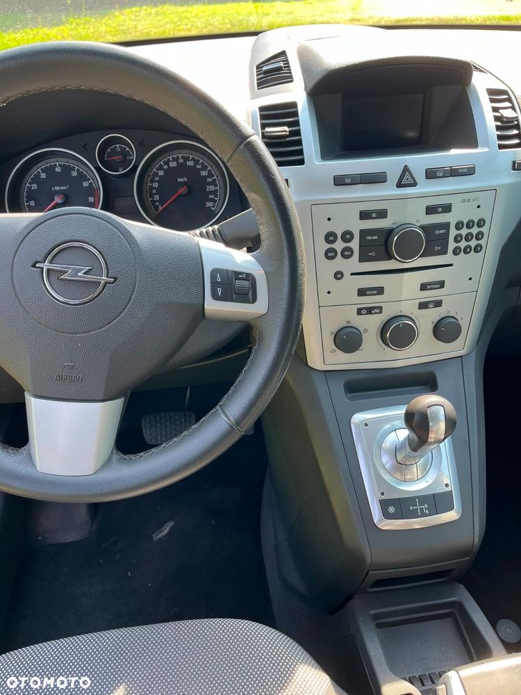 Opel Zafira - 5