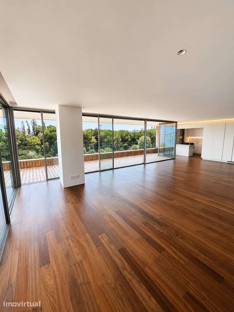 Exclusivo T4 de Luxo no Pines Urban Resort - Grande imagem: 3/35