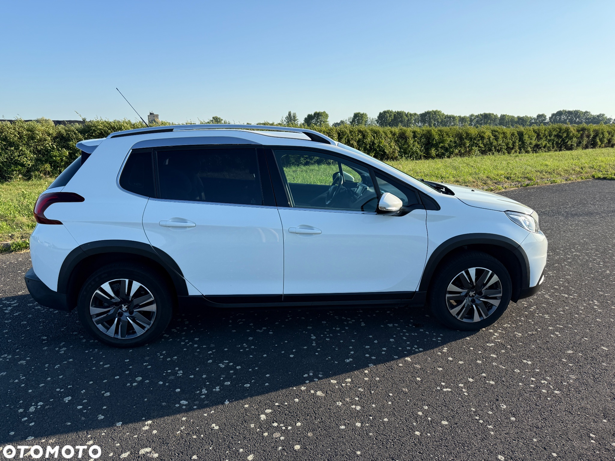 Peugeot 2008 1.6 BlueHDi Crossway - 6