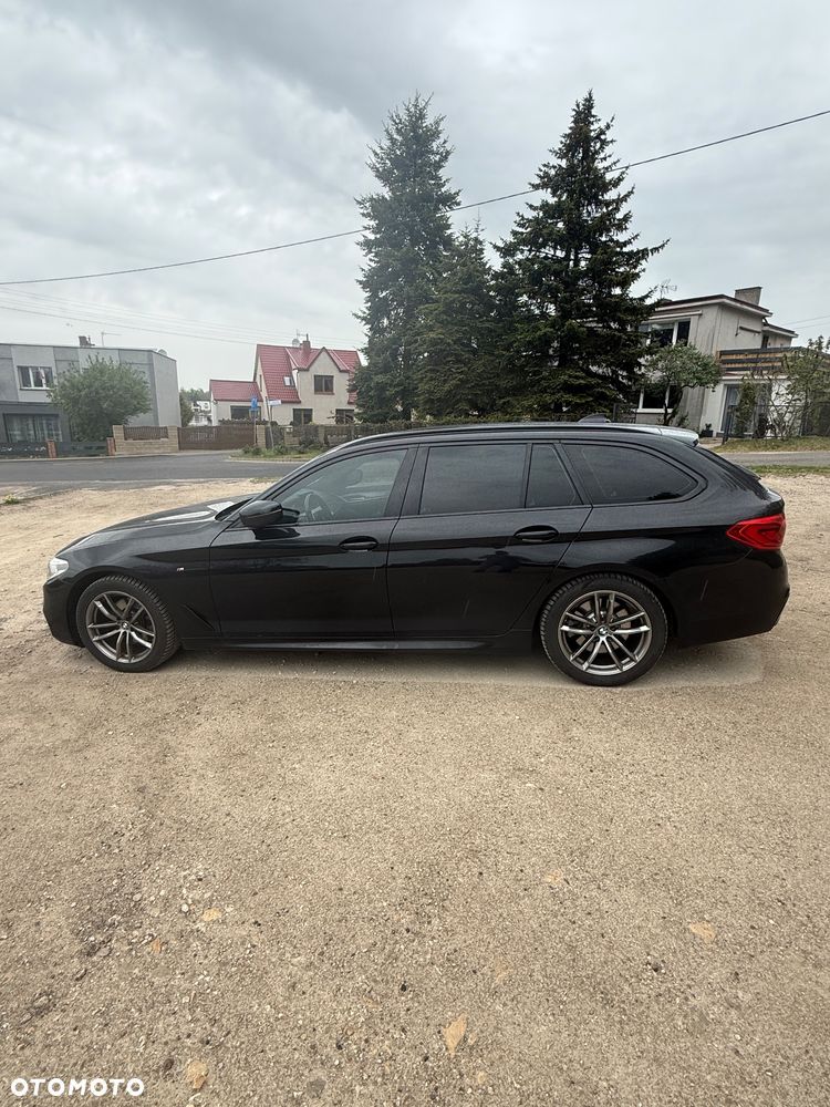 BMW Seria 5 520d xDrive M Sport Edition - 6