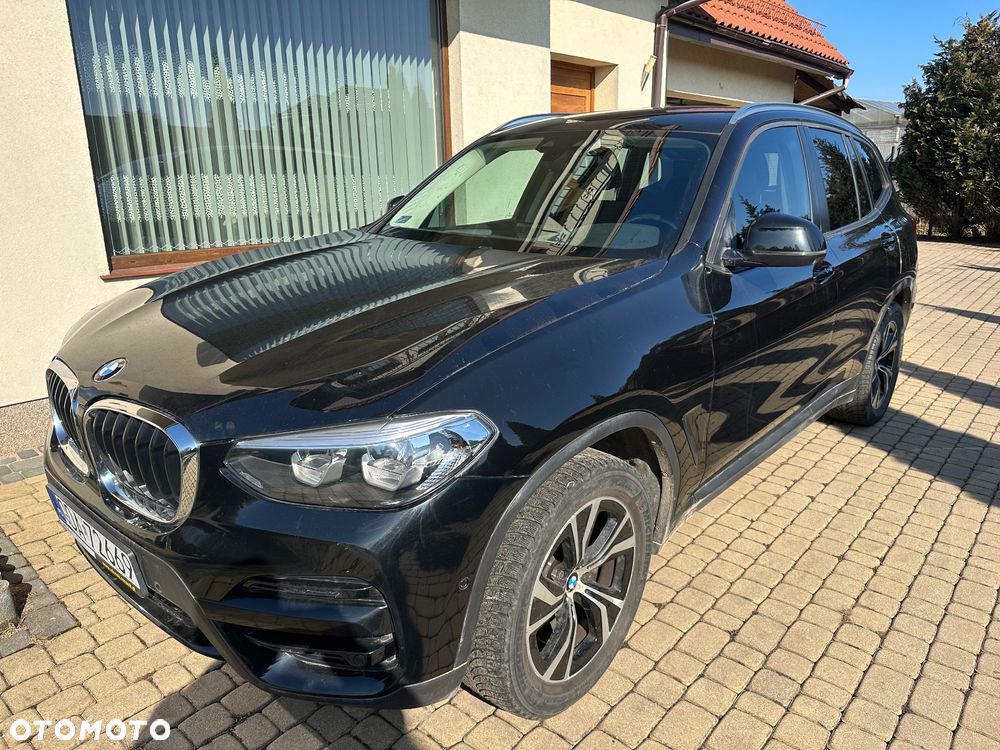 BMW X3 sDrive18d - 29