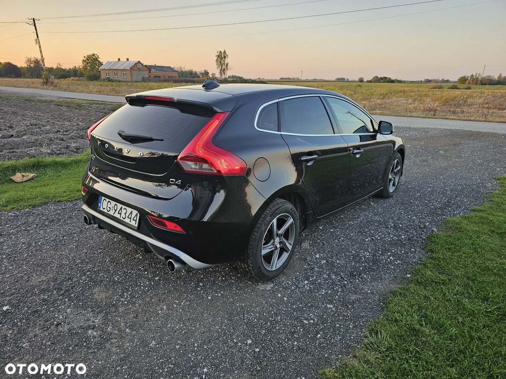 Volvo V40 - 11