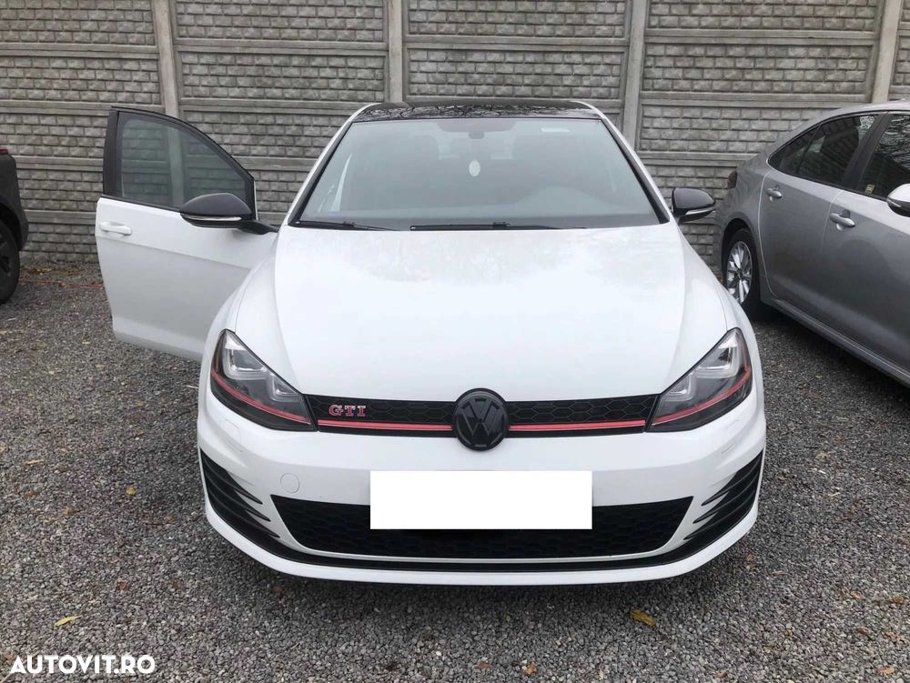 Set 2 Embleme Fata Spate Negru Lucios Volkswagen VW Golf 7 MK7, Glossy - 4