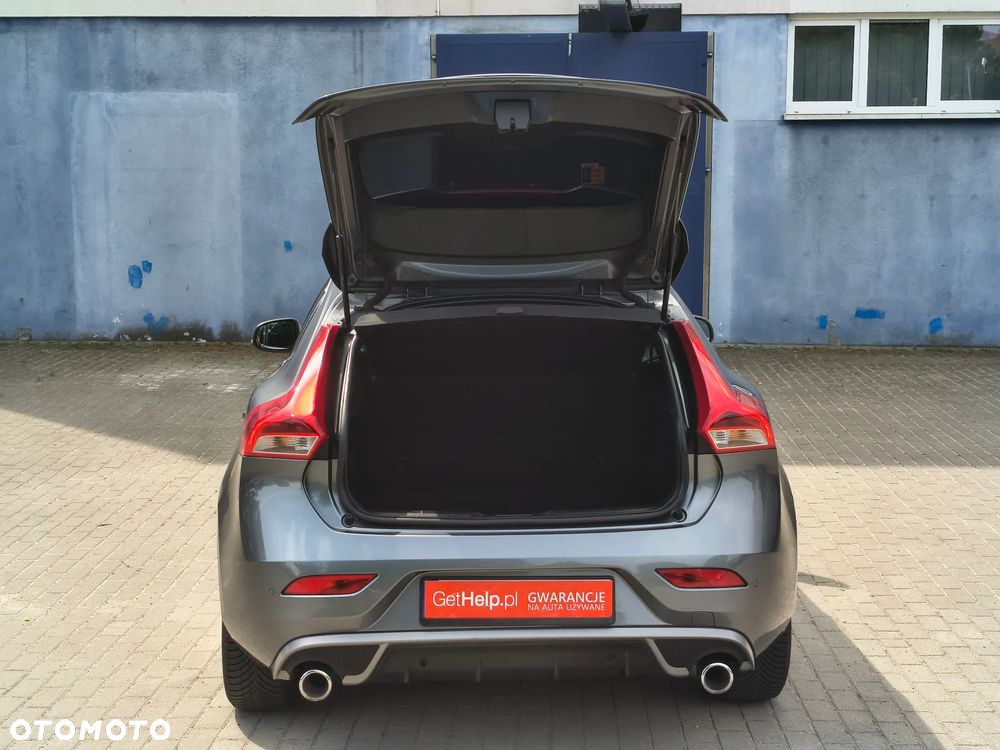 Volvo V40 D2 Kinetic - 9