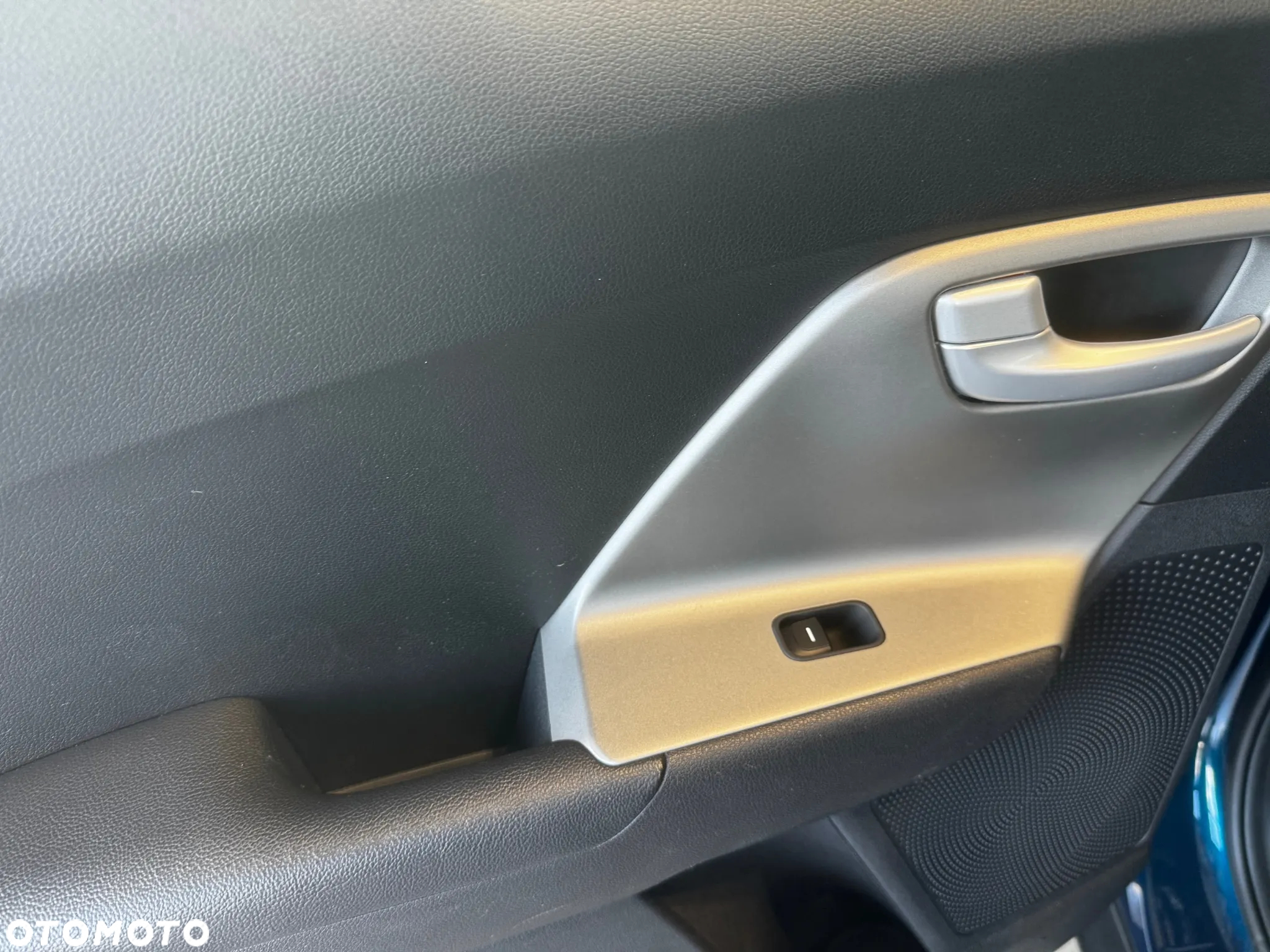 Kia Niro 1.6 GDI Hybrid L Business Line - 27