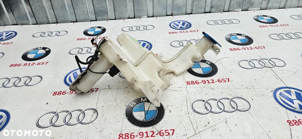 VW Passat B6 3C Sedan Kompletny zbiorniczek płynu spryskiwaczy Zbiornik spryskiwaczy z pompka czujnik 3C0955453P - 5