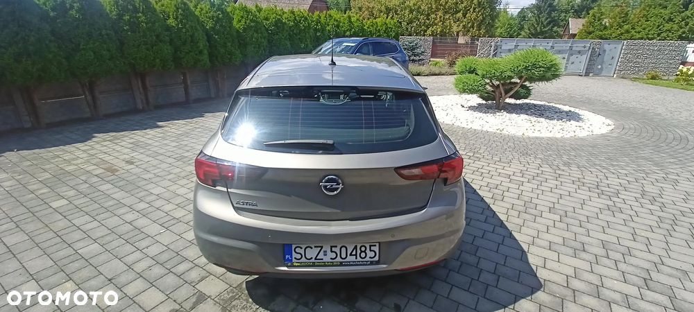 Opel Astra - 11