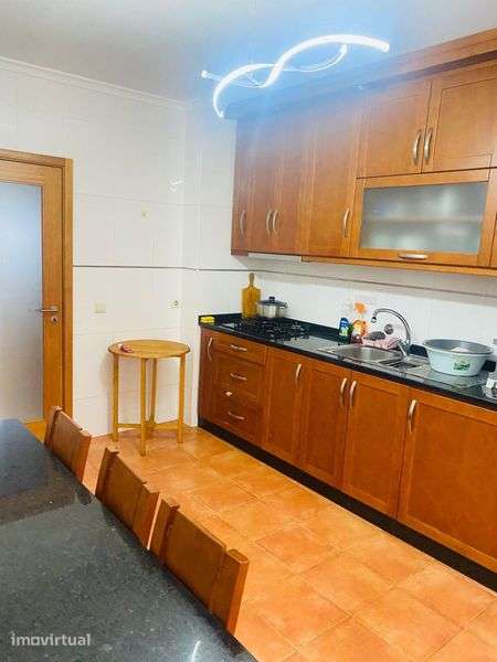 Vende se Apartamento - Grande imagem: 2/8