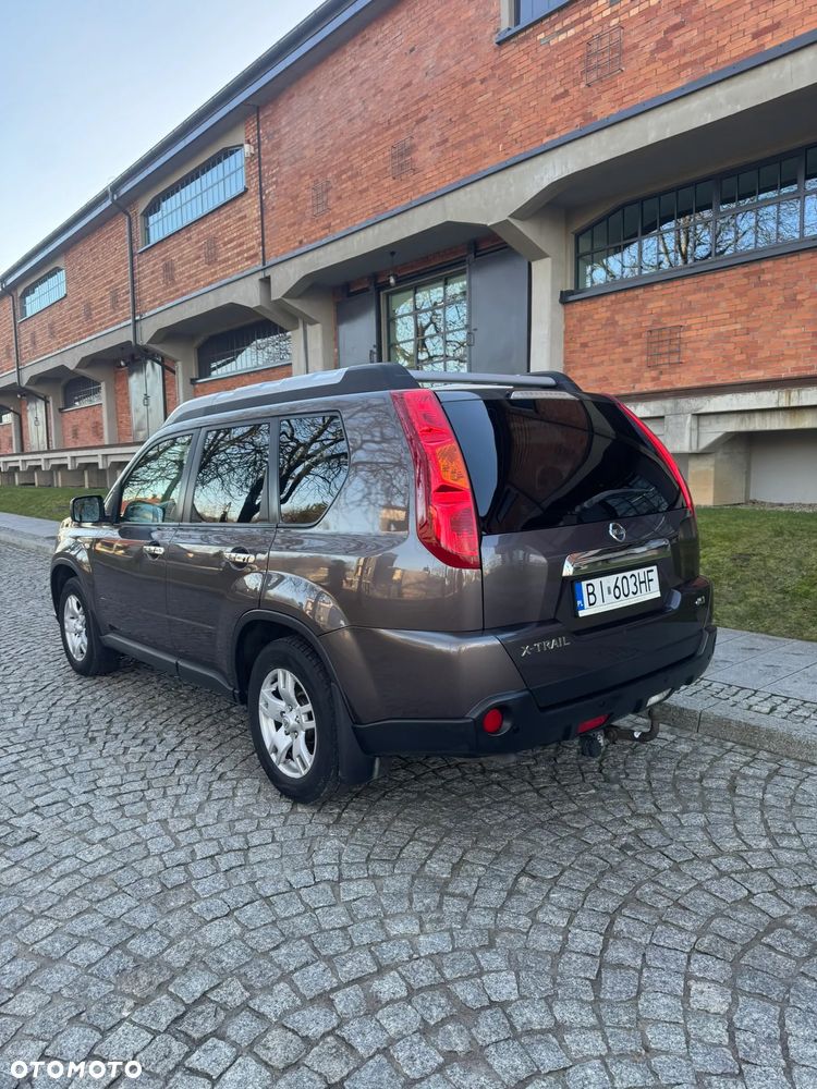 Nissan X-Trail - 2