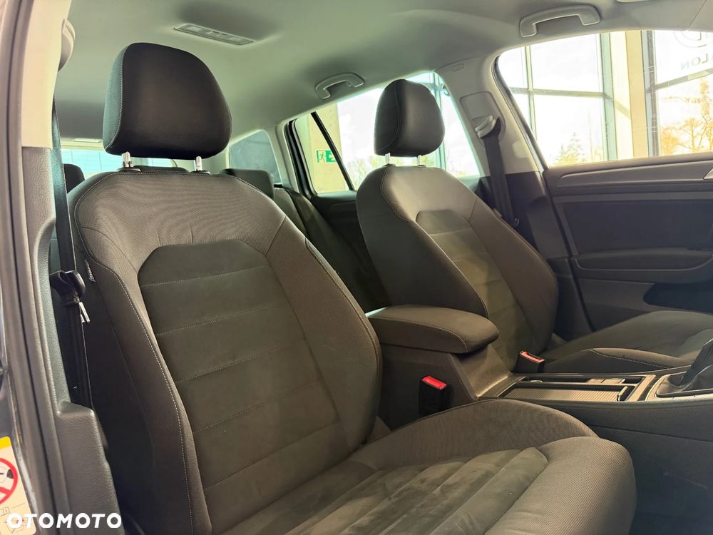 Volkswagen Golf 1.6 TDI BMT Comfortline - 18