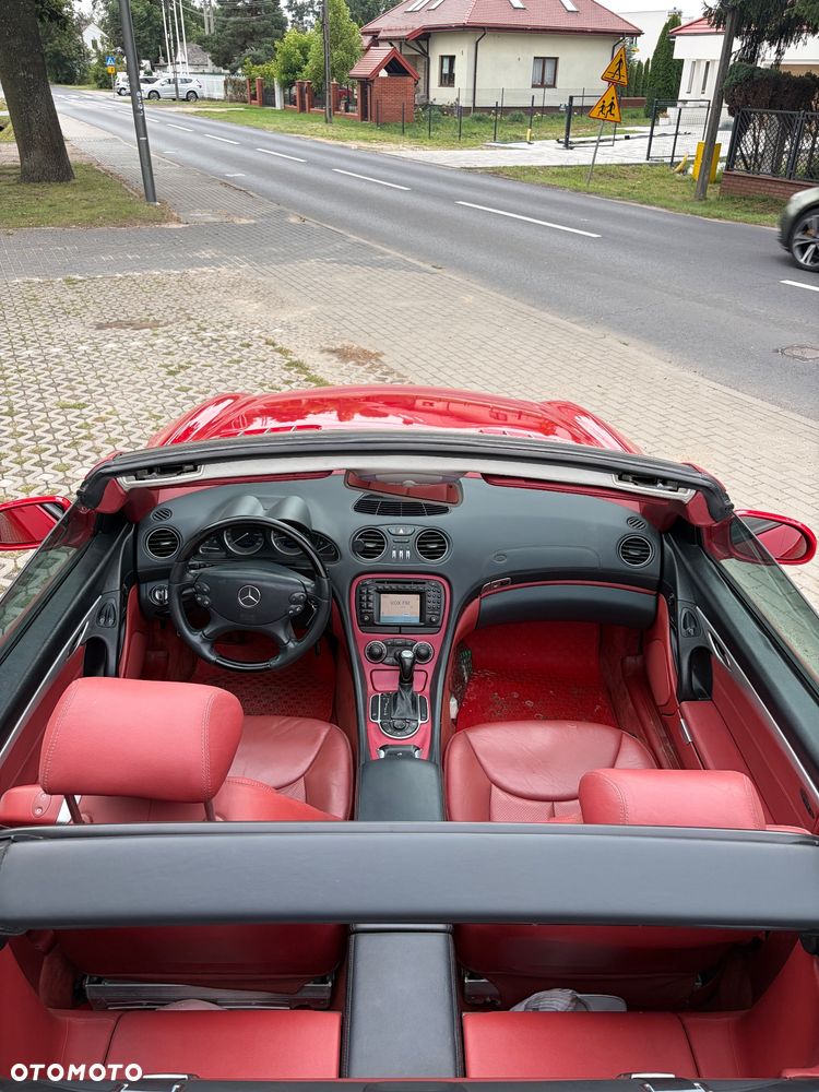 Mercedes-Benz SL - 25