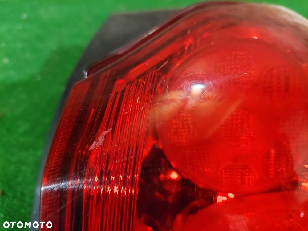 LAMPA TYŁ PRAWA MITSUBISHI ASX - 2