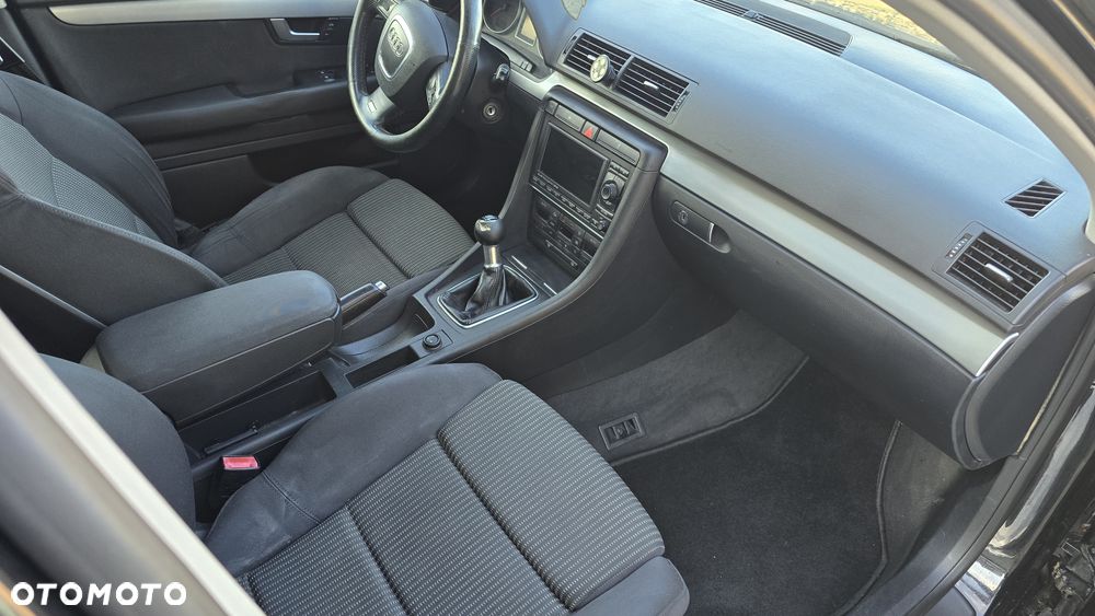 Audi A4 Avant - 24