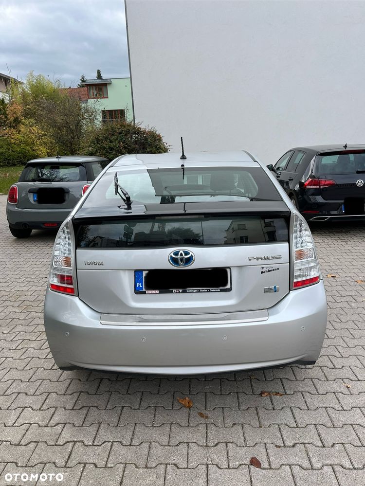 Toyota Prius - 10