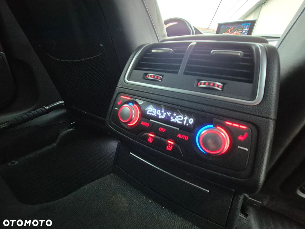 Audi A6 Avant 3.0 TDI quattro S tronic - 27