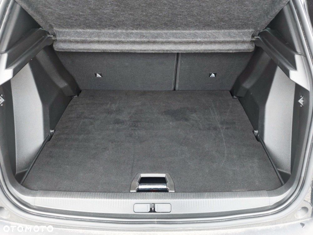 Peugeot 2008 1.2 PureTech GT S&S EAT8 - 6