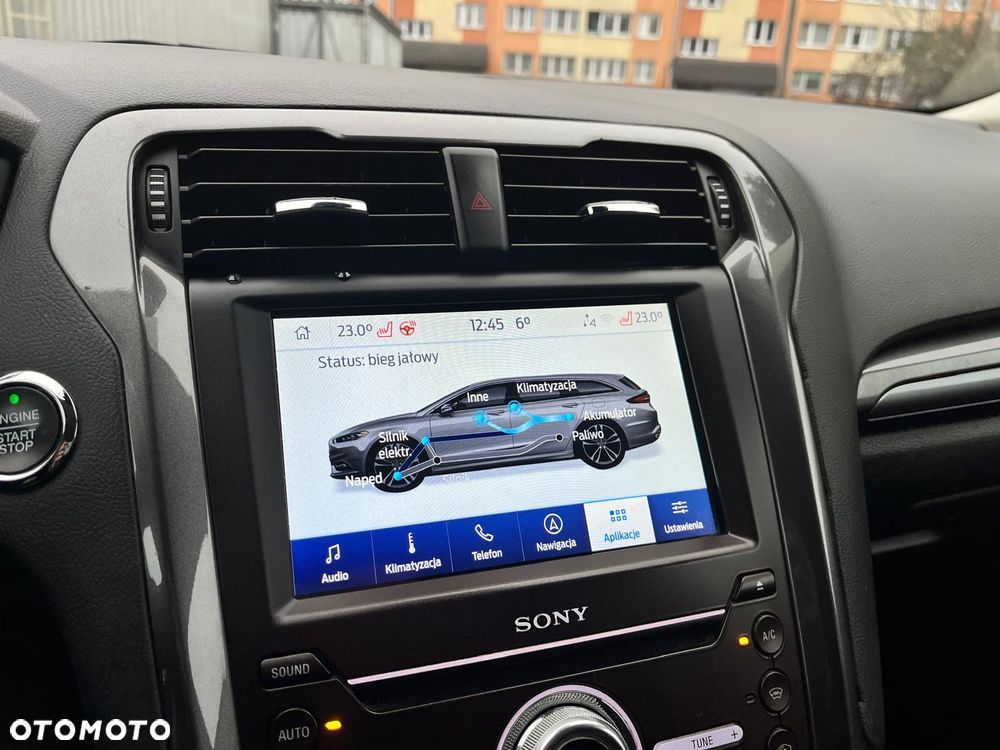 Ford Mondeo 2.0 Hybrid Titanium - 27