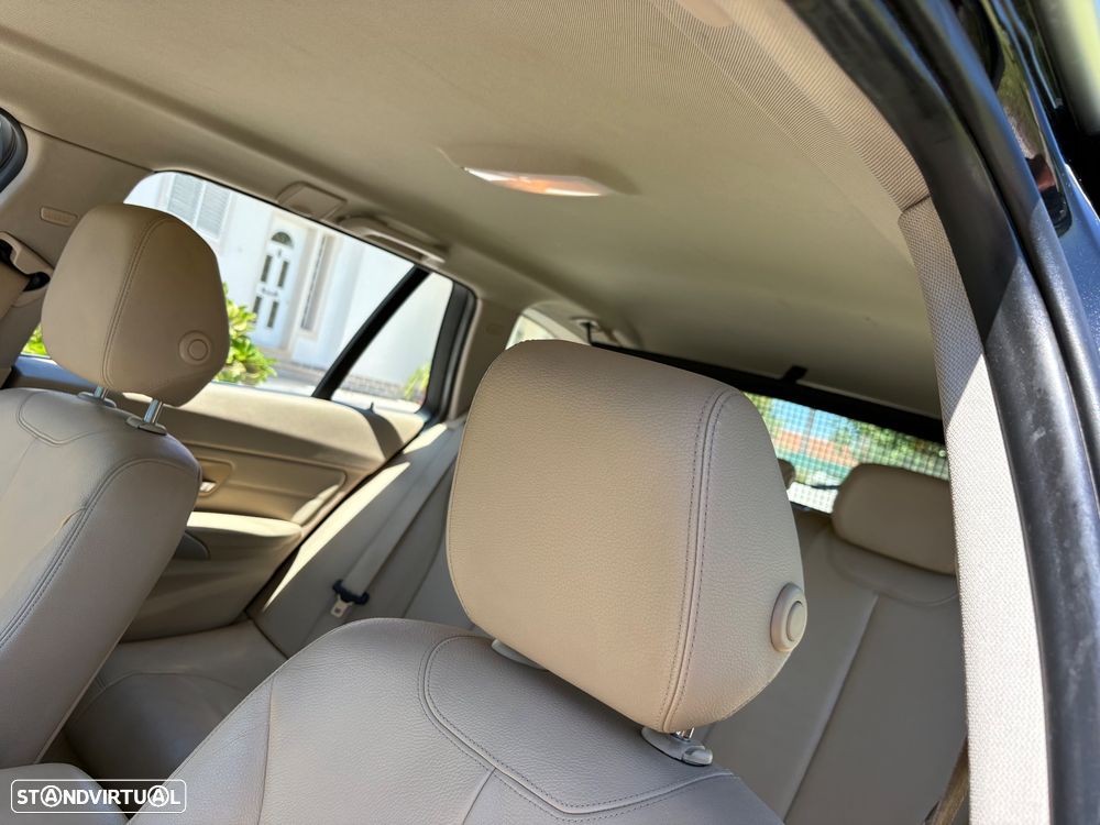 BMW 318 d Auto Line Luxury — fotografia 32
