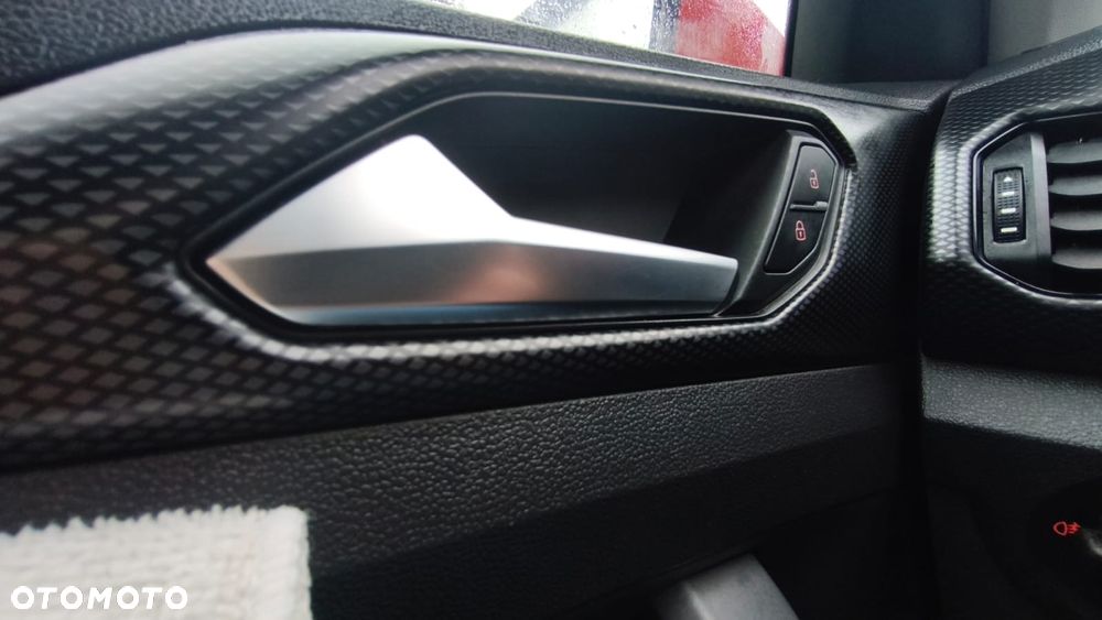 Volkswagen T-Cross 1.6 TDI SCR DSG Life - 10