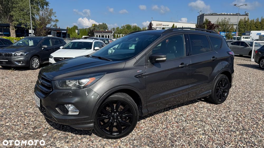 Ford Kuga 1.5 EcoBoost 2x4 ST-Line - 5