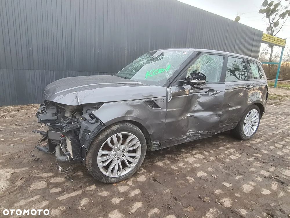 Land Rover Range Rover Sport TDV6 HSE Dynamic - 4