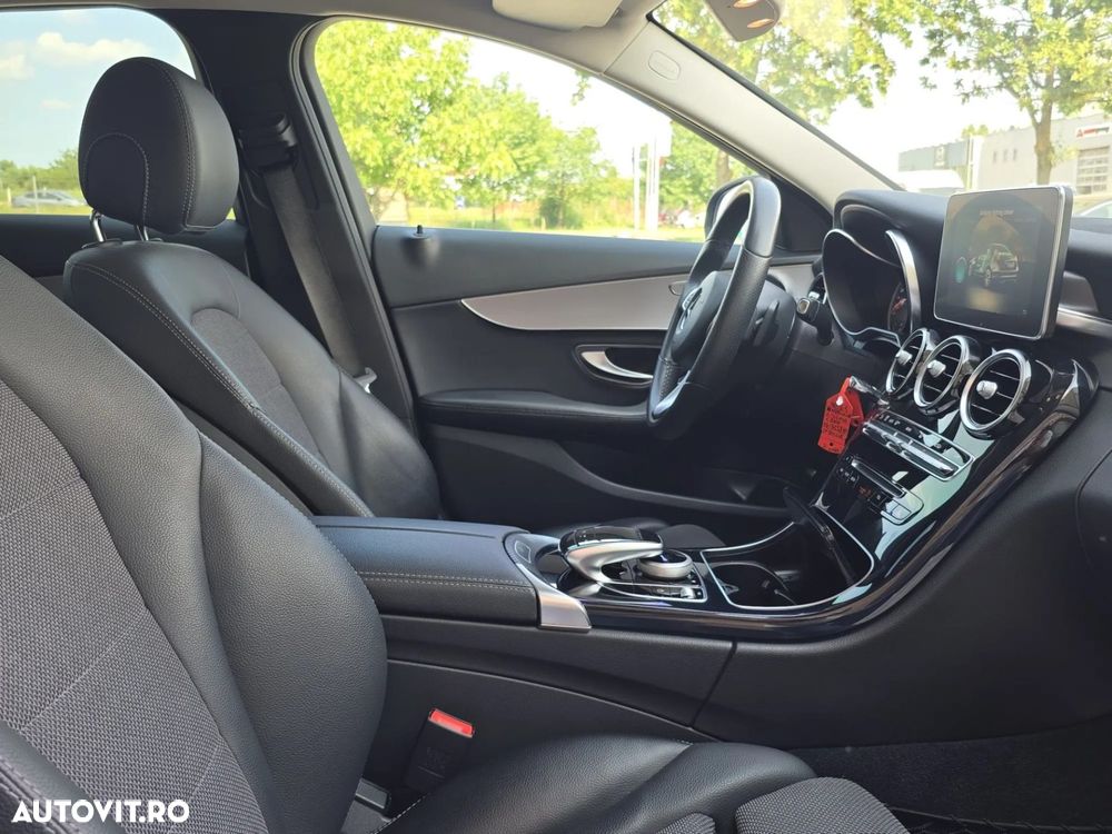 Mercedes-Benz C 200 4MATIC Aut. - 22