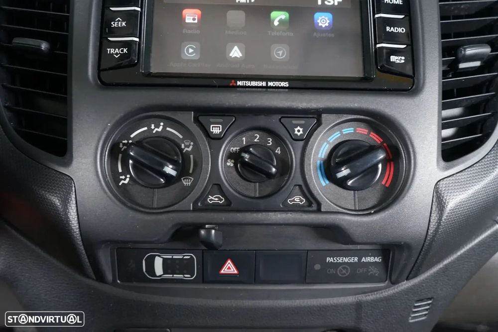 Mitsubishi L200 2.4 DI-D CD S.Cab 3L Instyle 4WD - 26