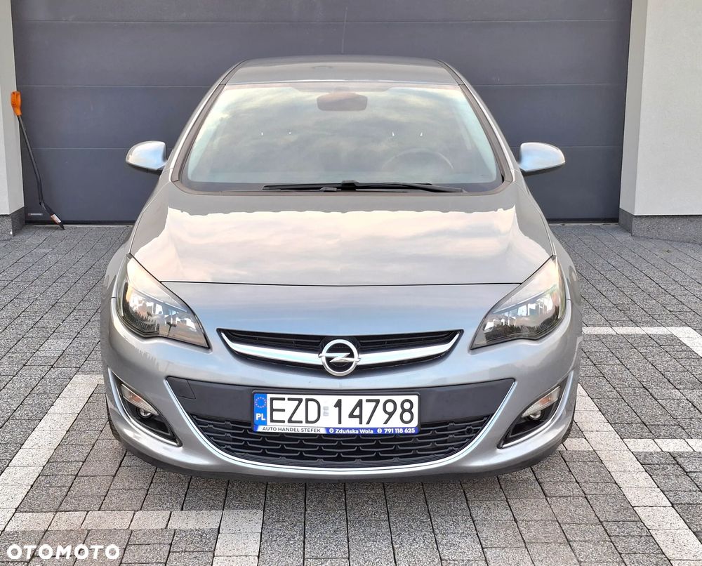 Opel Astra 1.4 T Cosmo - 3