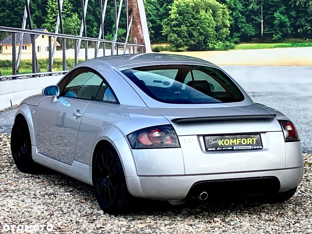Audi TT Coupé - 12