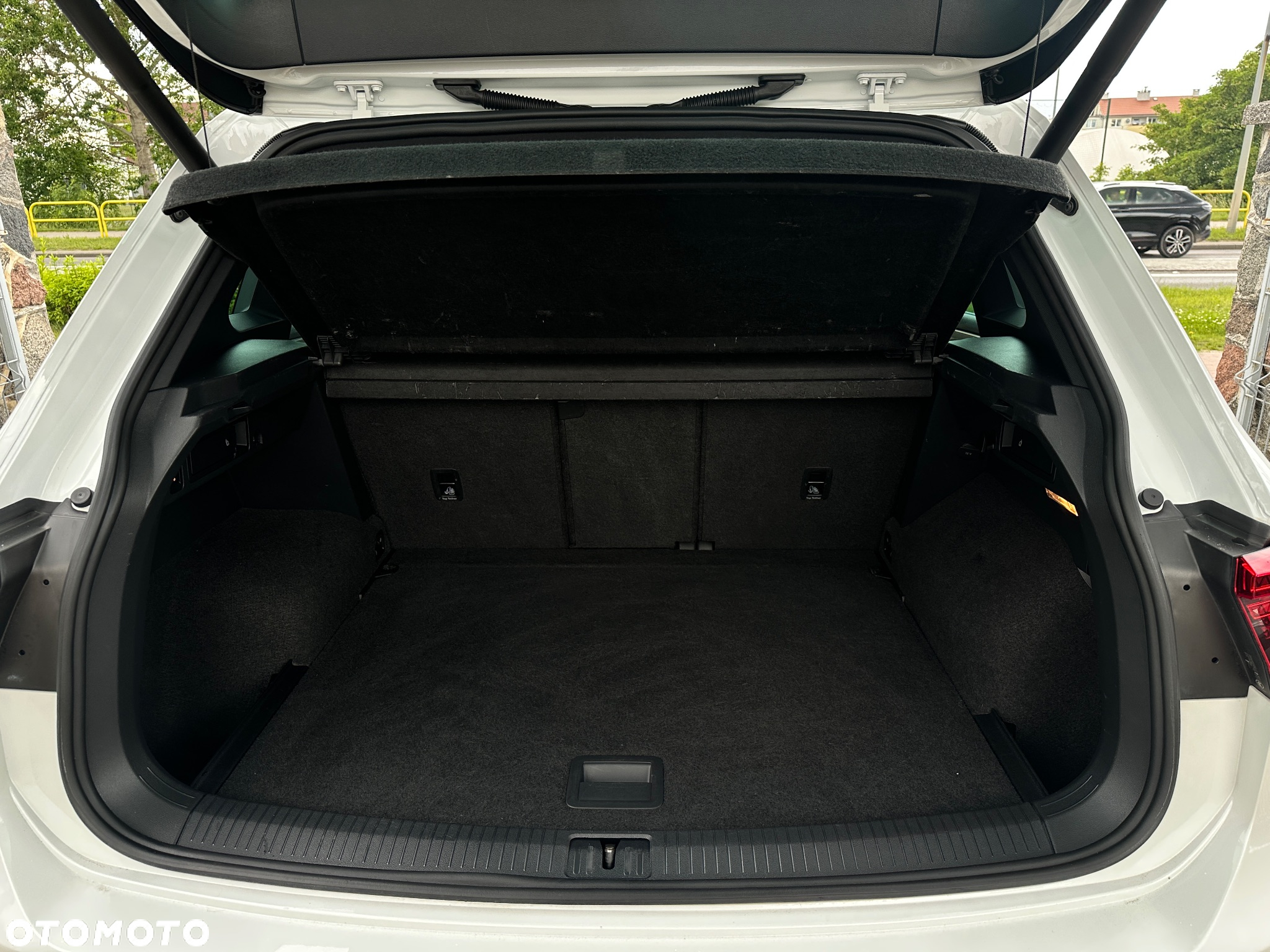 Volkswagen Tiguan 2.0 TDI SCR 4MOTION DSG Highline - 39