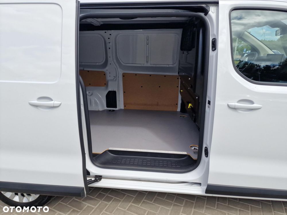 Toyota PROACE - 10