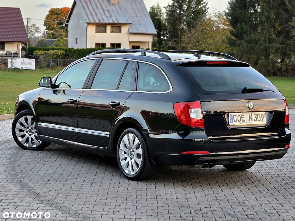 Skoda Superb Combi 2.0 TDI DSG Exclusive - 15