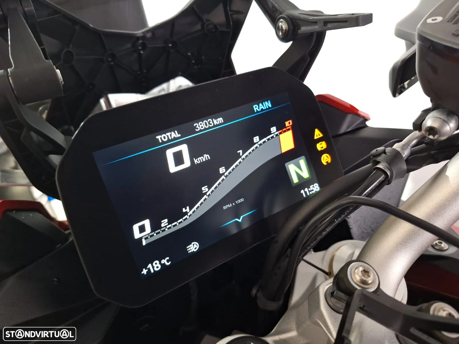 BMW F 900 XR - 10