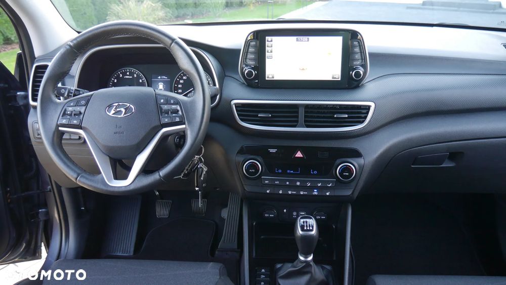 Hyundai Tucson 1.6 GDI BlueDrive Style 2WD - 19