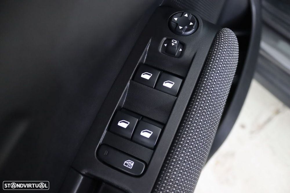 Citroën C3 Aircross 1.2 PureTech Shine EAT6 - 14