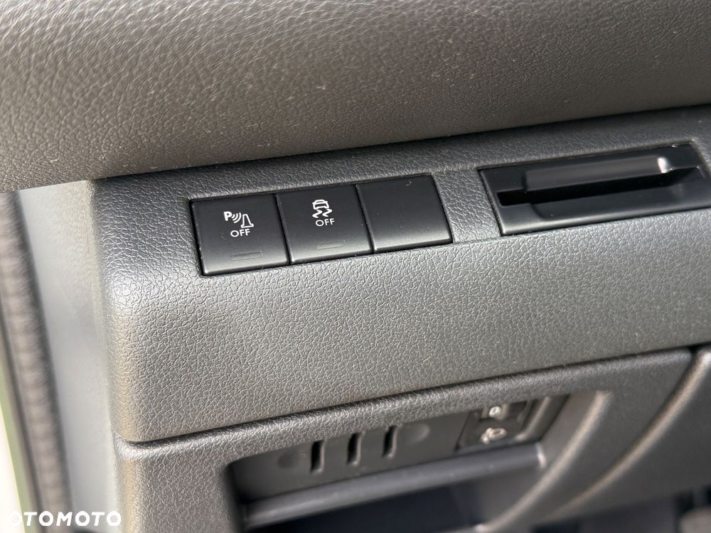Peugeot 3008 HDi FAP 115 Access - 26