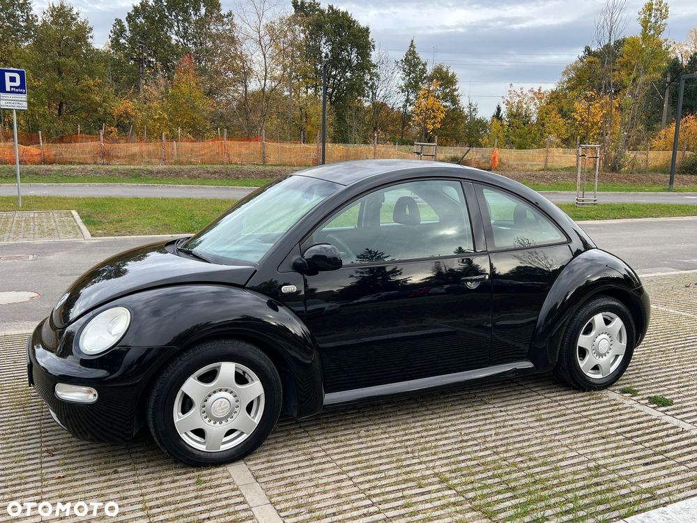 Volkswagen New Beetle 2002 photo 2