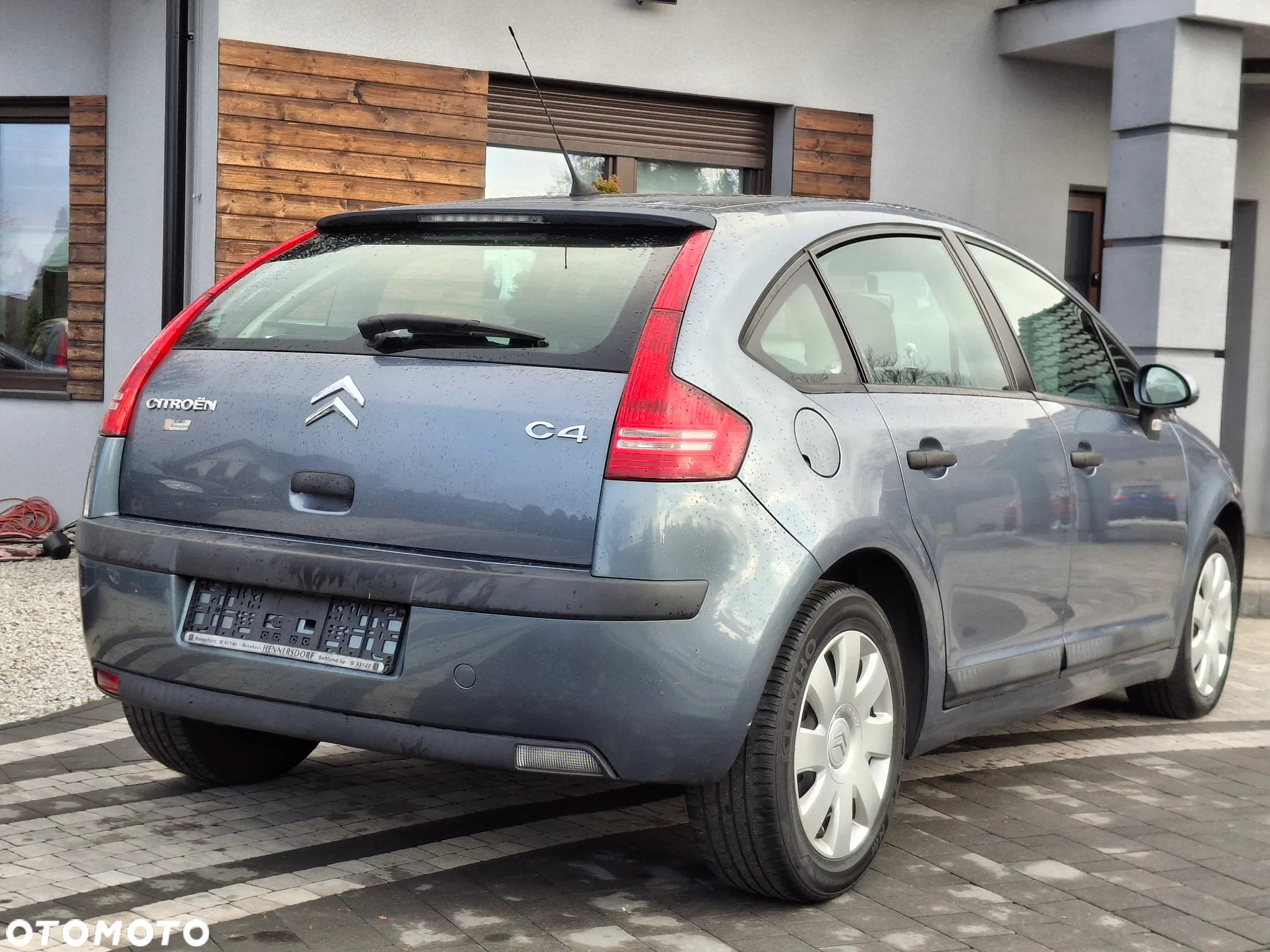 Citroën C4 1.4 16V Advance - 14