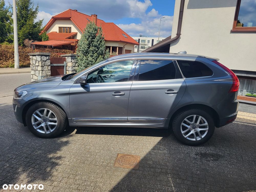 Volvo XC 60 D4 AWD Geartronic Summum - 16