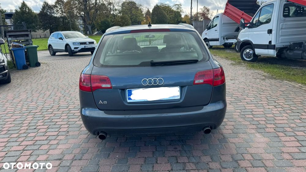 Audi A6 Avant - 4