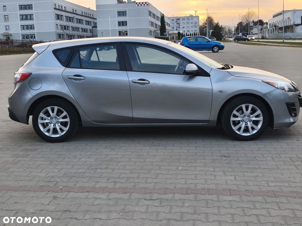 Mazda 3 - 2