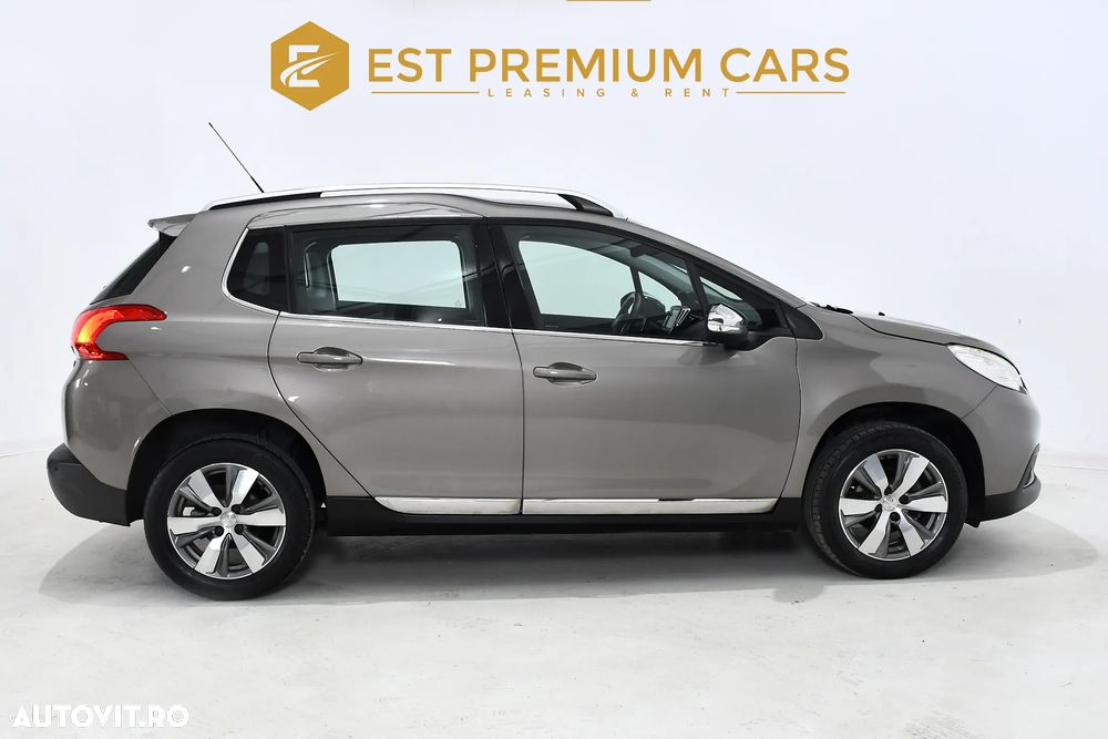 Peugeot 2008 PureTech 82 ETG5 STOP&START Allure - 11