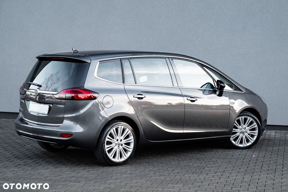 Opel Zafira 1.4 T Cosmo - 14