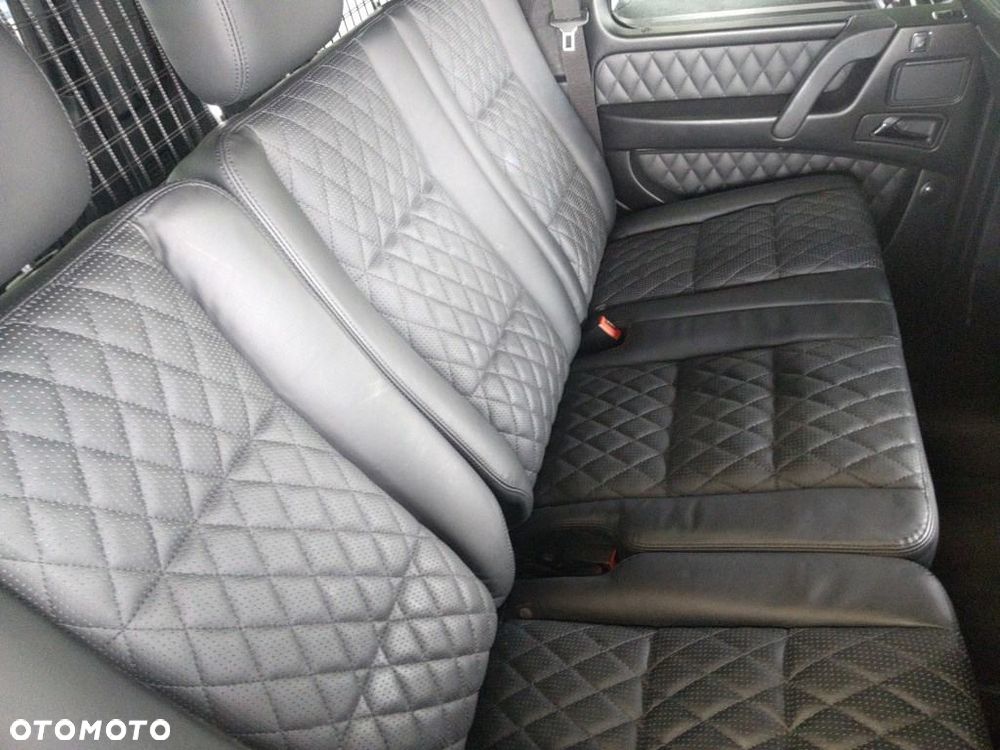 Mercedes-Benz Klasa G AMG 63 AMG SPEEDSHIFT 7G-TRONIC Exclusive Edition - 7
