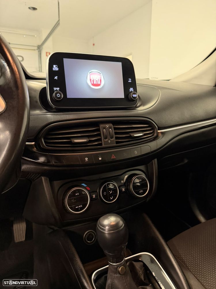 Fiat Tipo 1.3 M-Jet Lounge Tech J17 - 15