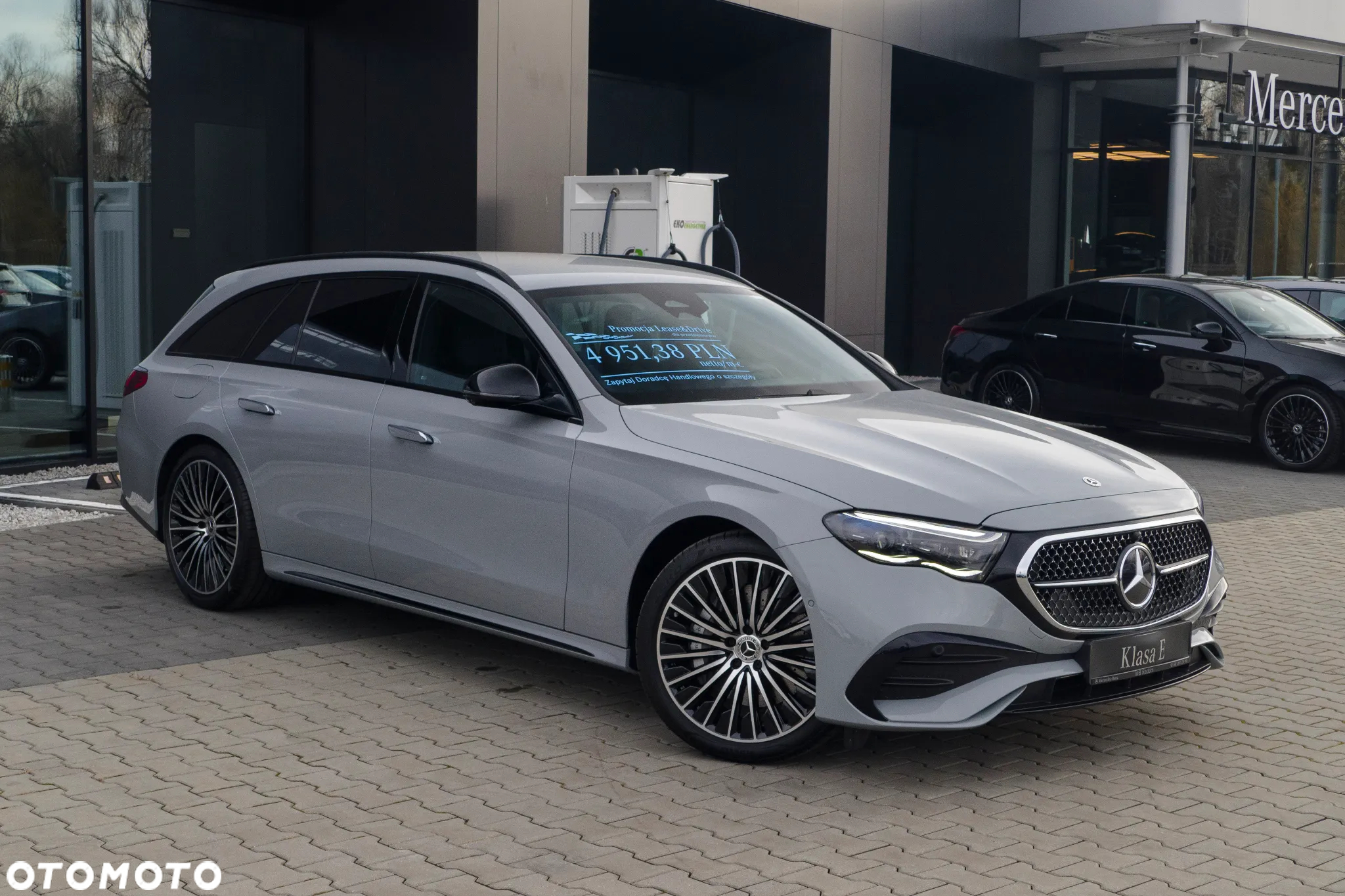 Mercedes-Benz Klasa E 220 d 4-Matic - 3