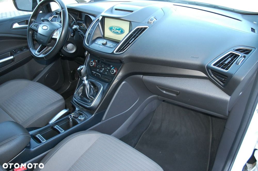 Ford C-MAX - 24