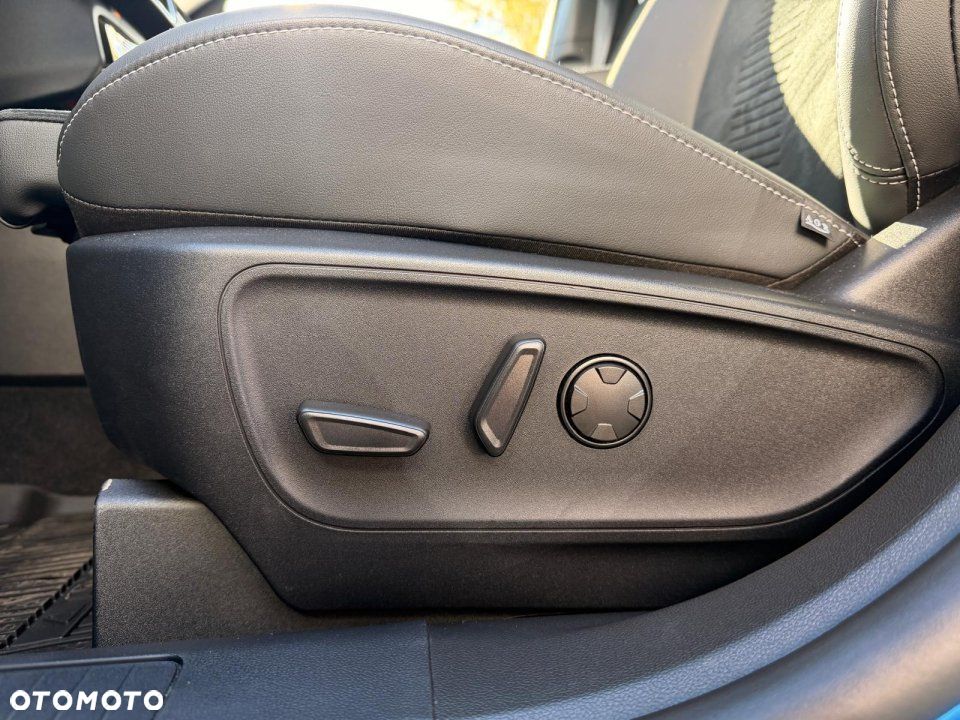 Ford Kuga - 16